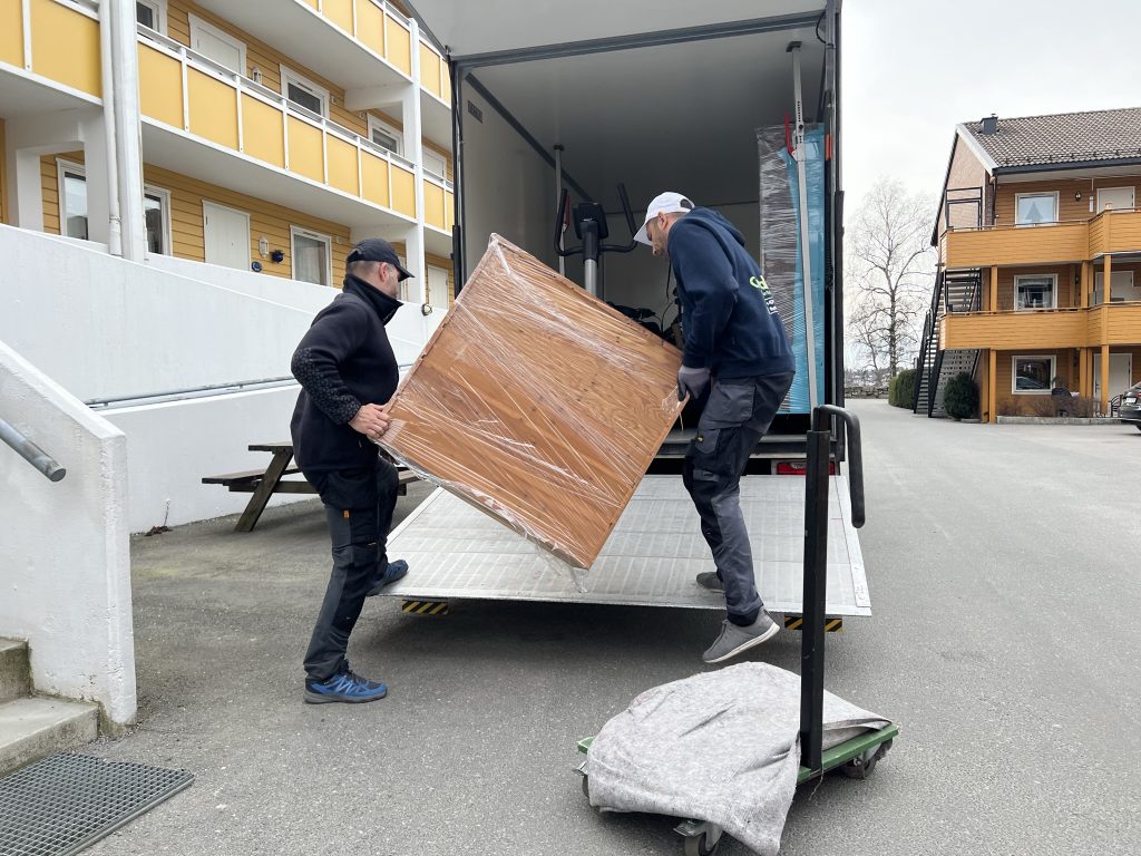 Flyttebyr&aring; Langdistanse